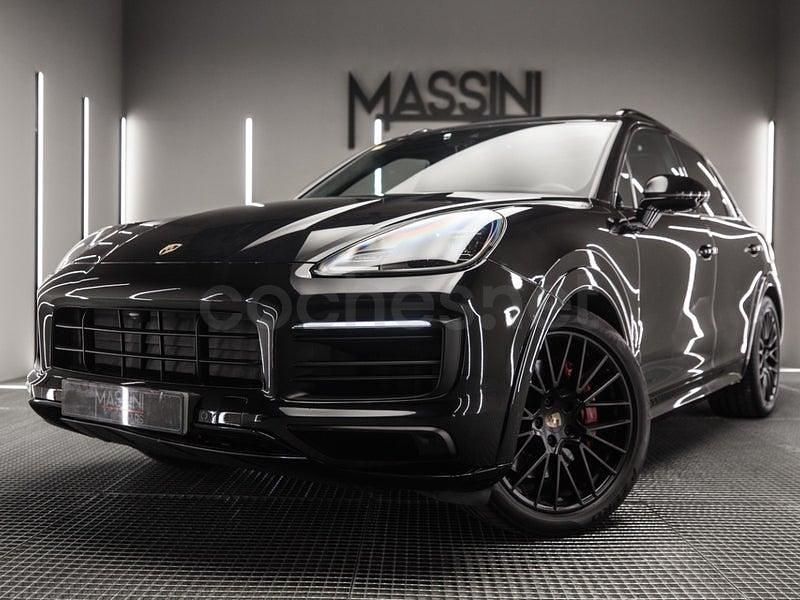 Usado Porsche Cayenne GTS 460 CV (338 kW) 2021 Negro SUV