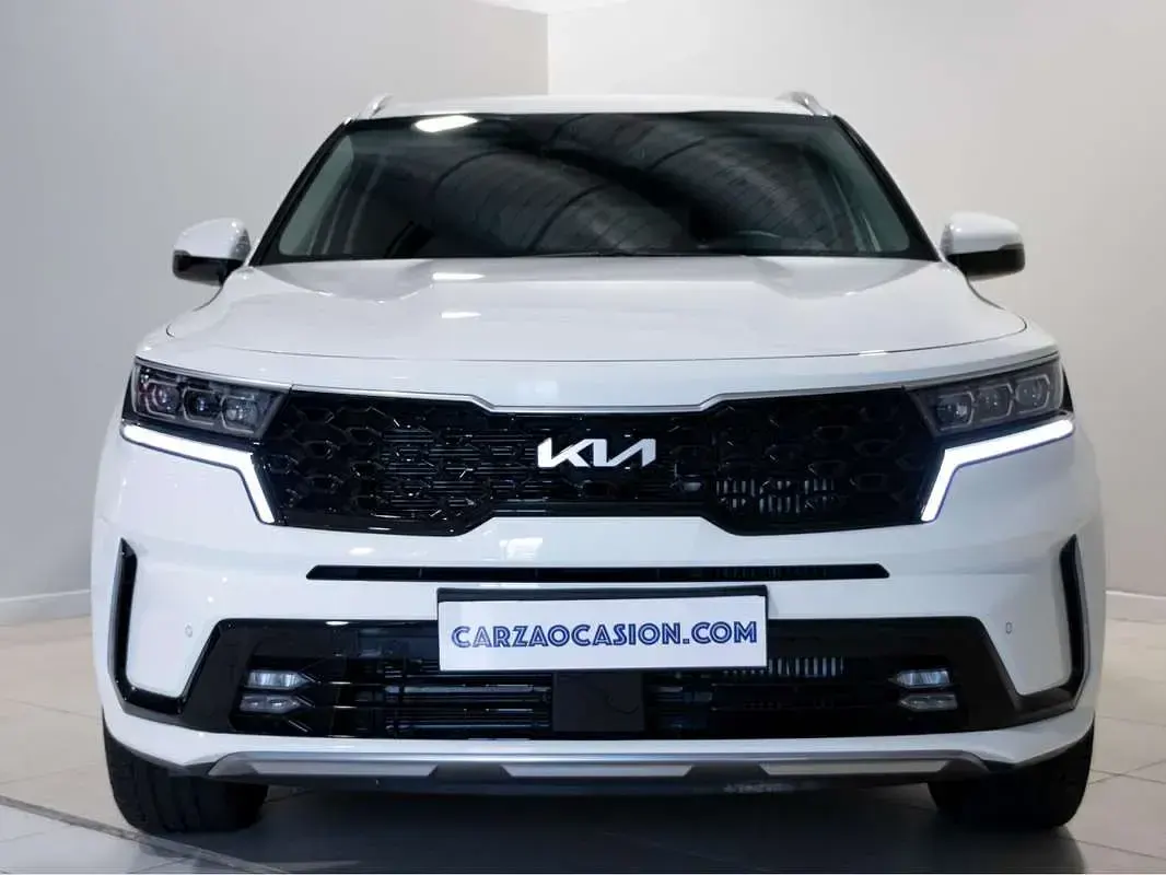 Usado Kia Sorento 230 CV (169 kW) 2022 Blanco SUV