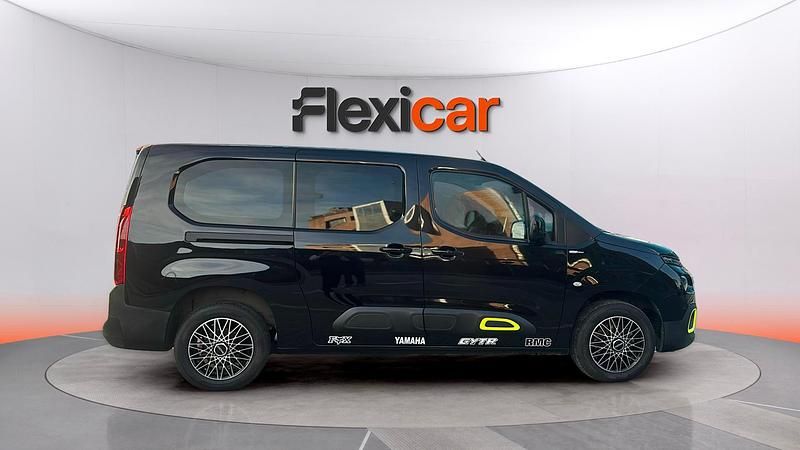 Usado Citroën Berlingo Feel 102 CV (75 kW) 2021 Negro Monovolumen