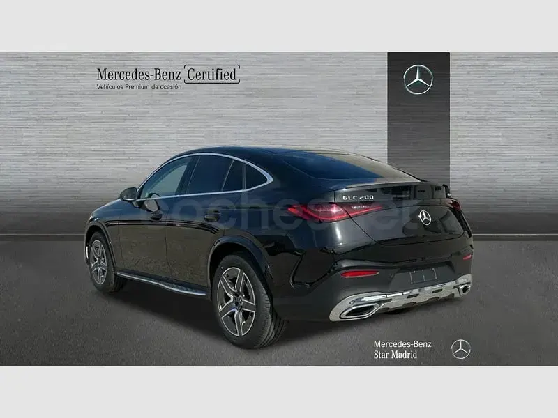 Usado Mercedes GLC200 204 CV (150 kW) 2025 Negro SUV