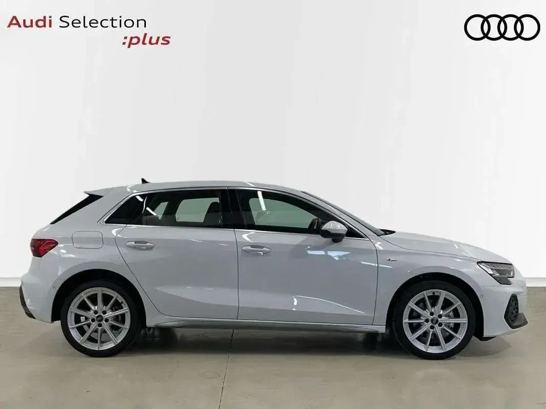 Nuevo Audi A3 Sportback e-tron 204 CV (150 kW) 2026 Blanco Utilitario