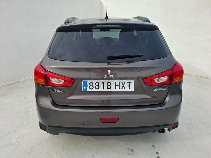 Usado Mitsubishi ASX Motion 117 CV (86 kW) 2014 Marrón SUV