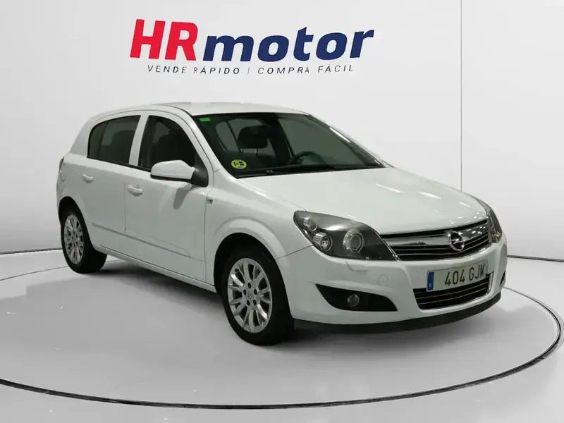 Blanco Usado 2008 Opel Astra Cosmo | 4690 € (Buen precio) - Imagen 1/4