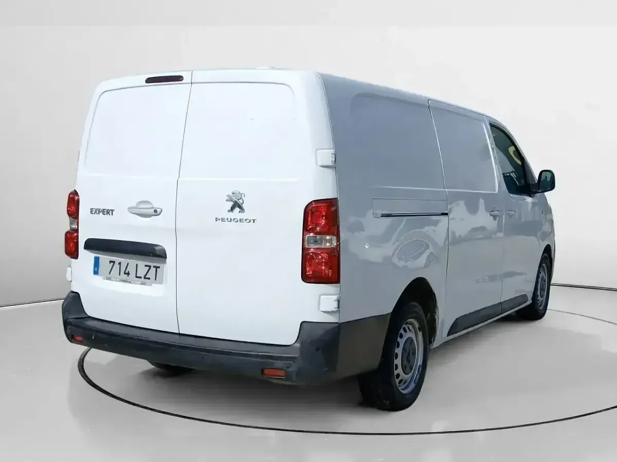 Usado Peugeot Expert Premium 102 CV (75 kW) 2022 Blanco Van