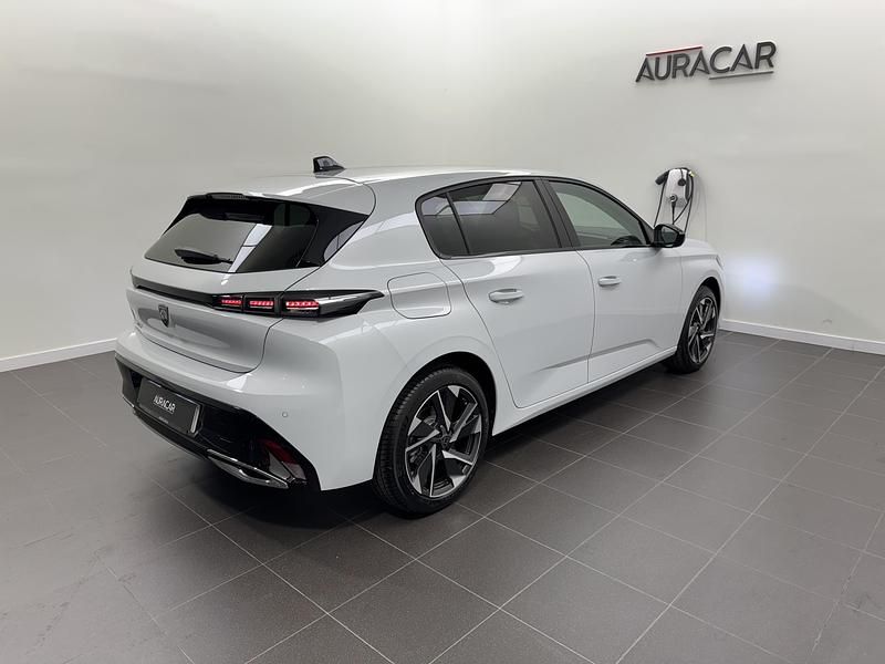 Usado Peugeot 308 Allure 145 CV (106 kW) 2025 Blanco Berlina