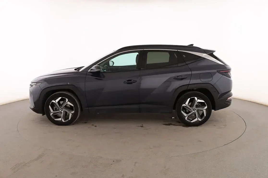 Usado Hyundai Tucson 230 CV (169 kW) 2023 Gris SUV