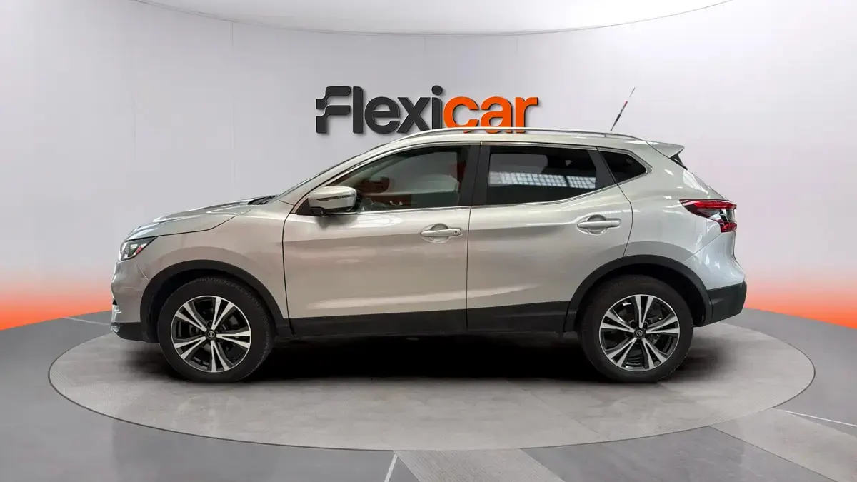 Usado Nissan Qashqai N-Connecta 115 CV (84 kW) 2020 Negro SUV