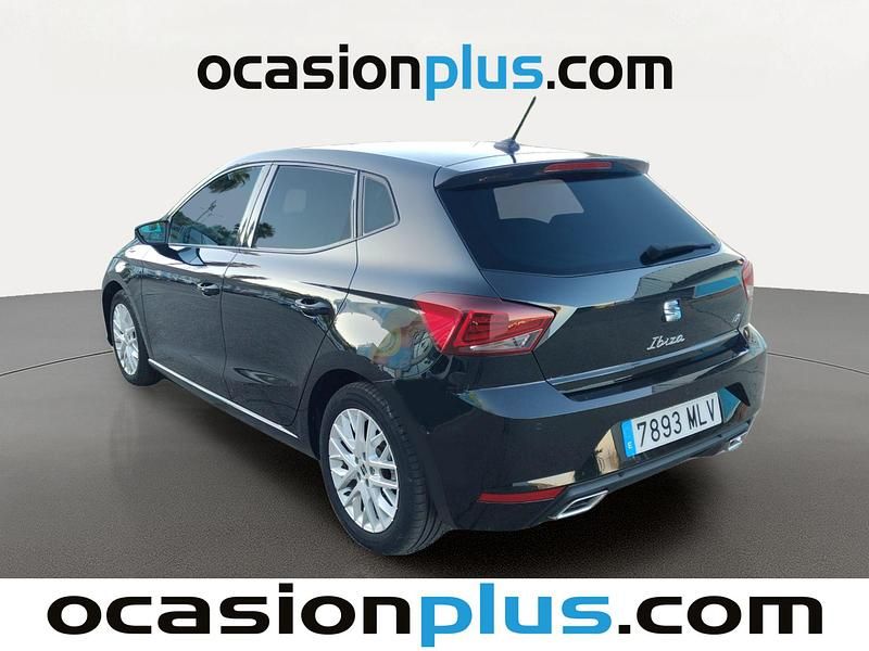 Usado Seat Ibiza FR 110 CV (80 kW) 2023 Negro Utilitario