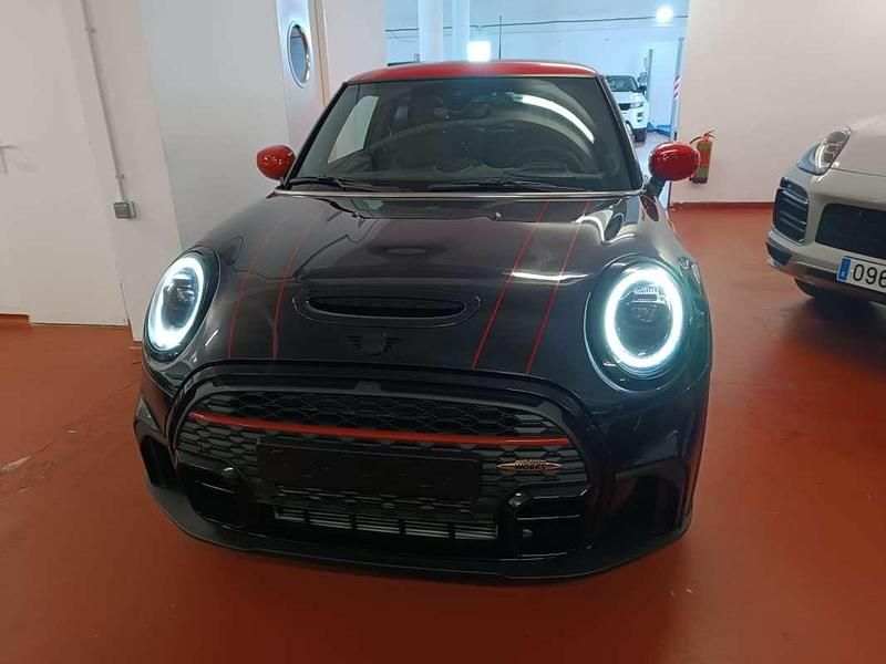 Usado Mini John Cooper Works 231 CV (169 kW) 2023 Negro Utilitario