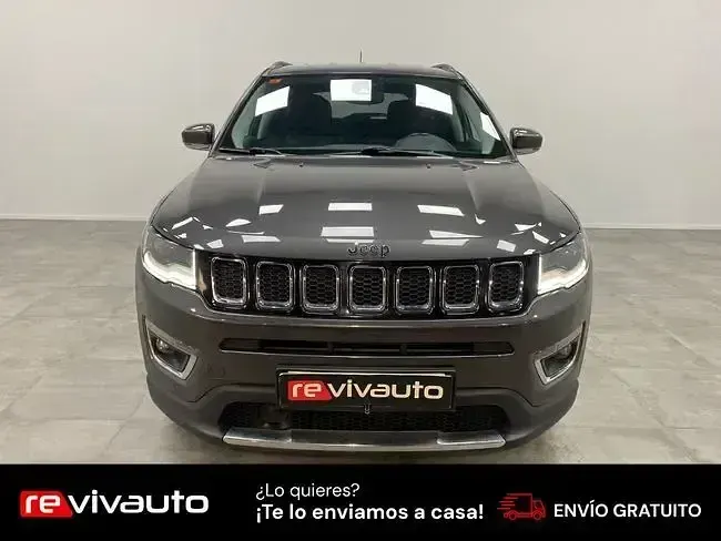 Usado Jeep Compass Limited 140 CV (102 kW) 2019 Gris SUV