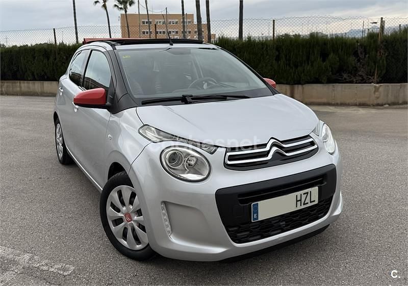 Usado Citroën C1 Feel 82 CV (60 kW) 2014 Gris / plata Utilitario