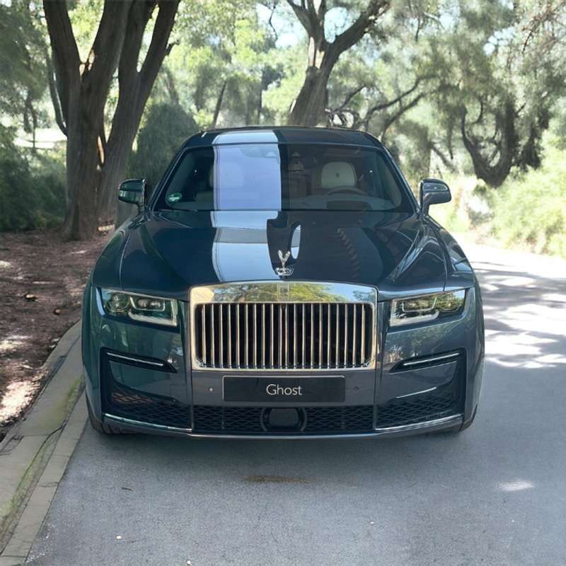 Azul Usado 2023 Rolls Royce Ghost Berlina | 360.000 € - Imagen 1/4