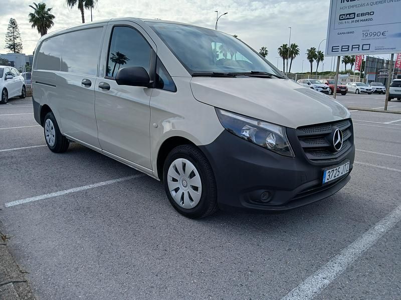 Usado Mercedes Vito 115 CV (84 kW) 2016 Van