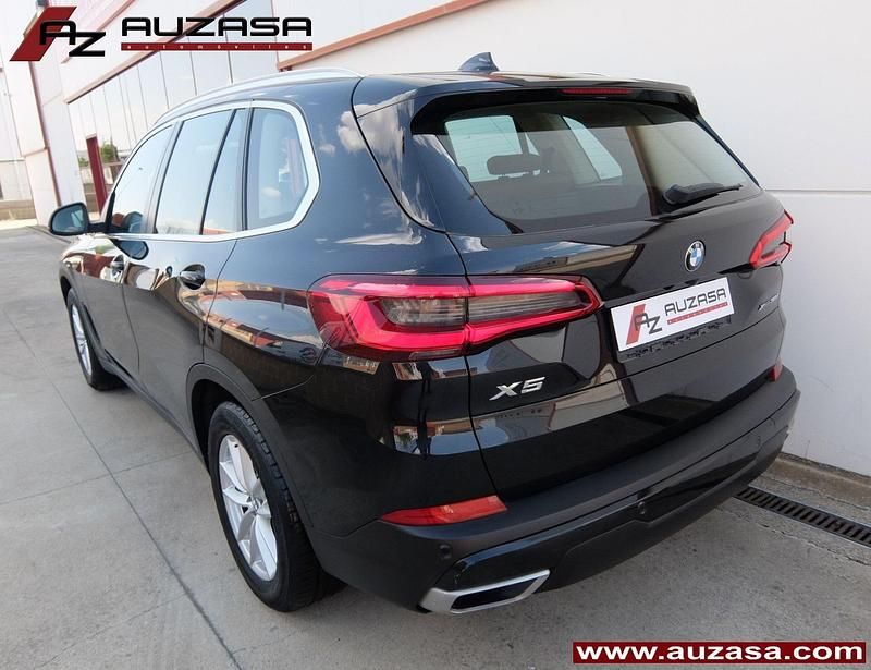 Usado BMW X5 Comfort Edition 286 CV (210 kW) 2021 Negro SUV