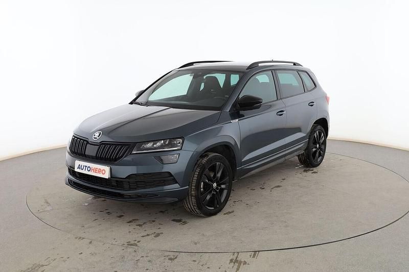 Usado Skoda Karoq SportLine 150 CV (110 kW) 2022 Gris SUV