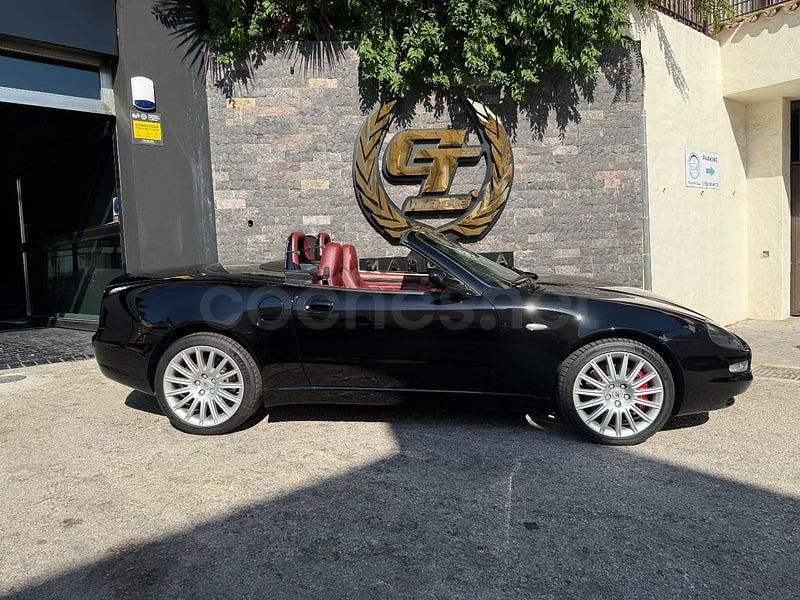 Usado Maserati Spyder 390 CV (286 kW) 2002 Azul Descapotable