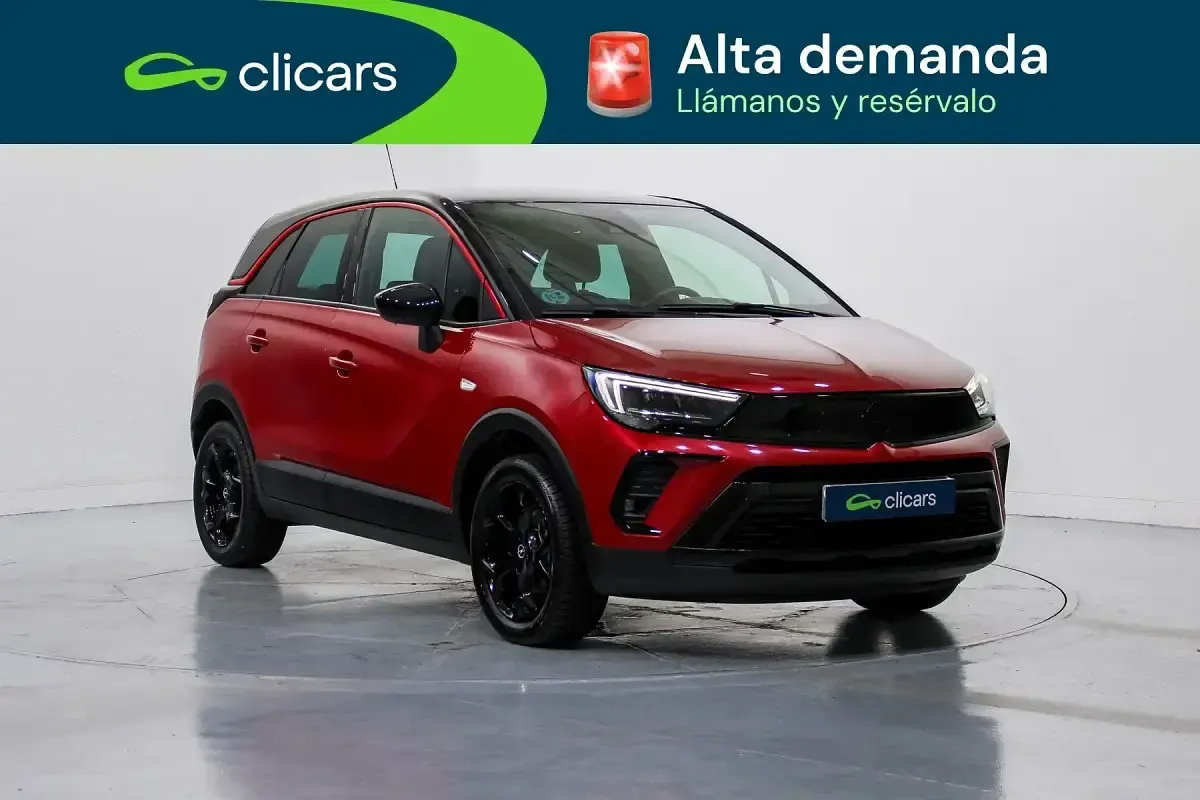 Usado Opel Crossland GS Line 110 CV (80 kW) 2022 Rojo SUV