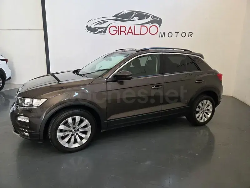 Usado VW T-Roc Advance 115 CV (84 kW) 2019 Negro SUV
