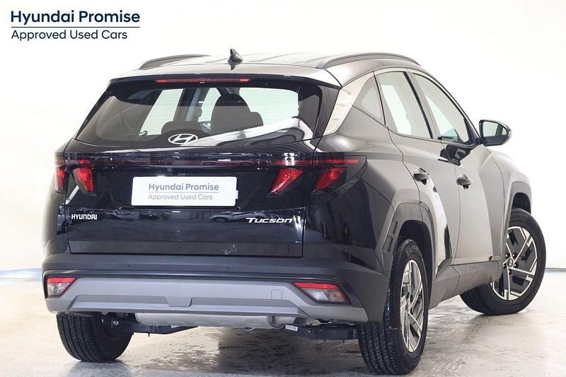 Usado Hyundai Tucson 160 CV (117 kW) 2025 Negro SUV