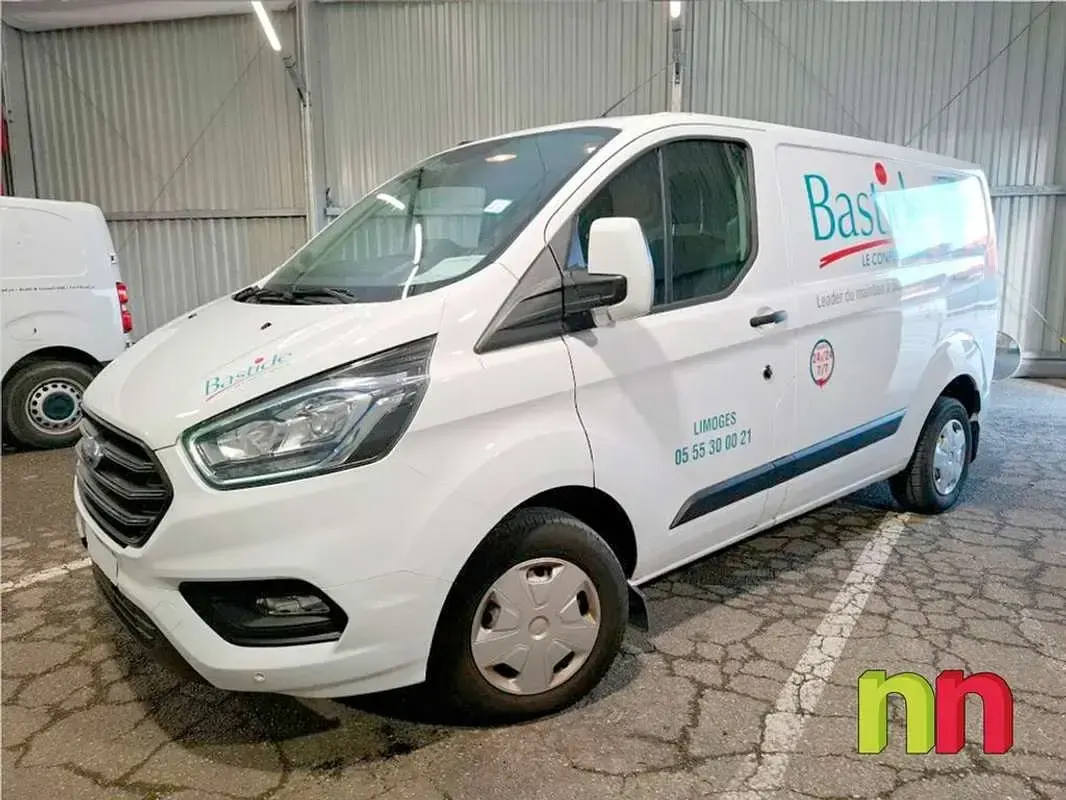Usado Ford Transit Custom 129 CV (94 kW) 2022 Blanco Van
