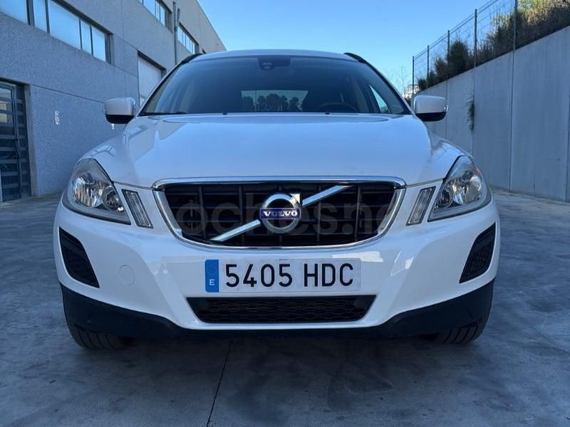 Usado Volvo XC60 Momentum 163 CV (119 kW) 2011 Blanco SUV