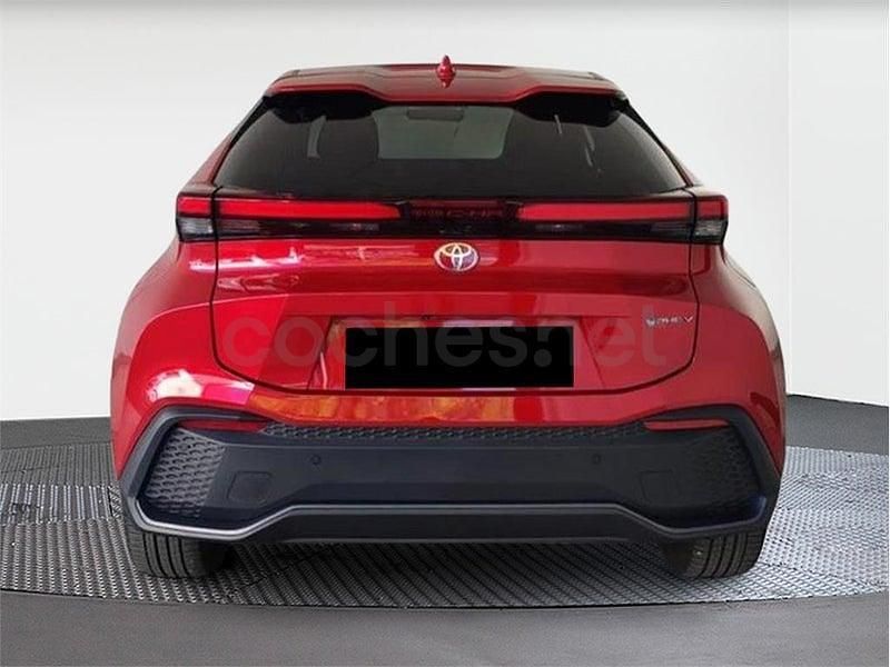 Usado Toyota C-HR Advance 223 CV (164 kW) 2025 Rojo SUV