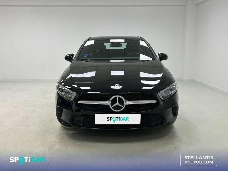 Usado Mercedes E250 220 CV (161 kW) 2022 Negro Berlina