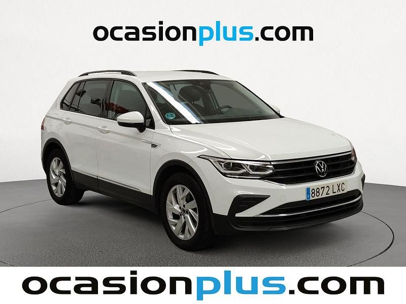 Usado VW Tiguan Life 150 CV (110 kW) 2022 Blanco SUV