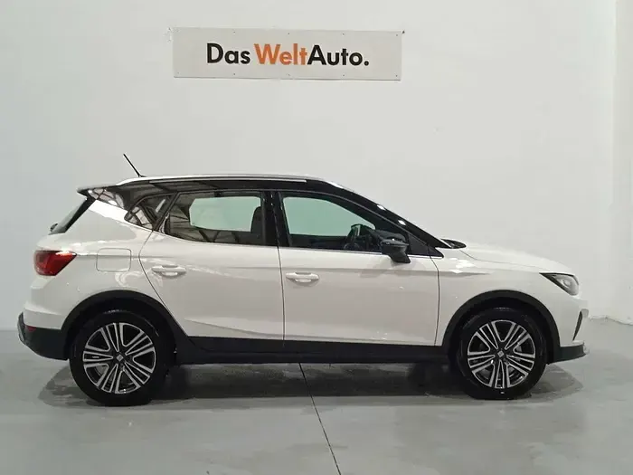 Usado Seat Arona Xperience 115 CV (84 kW) 2025 Blanco SUV