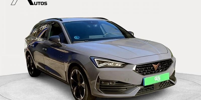 Usado Cupra Leon 150 CV (110 kW) 2023 Gris Familiar