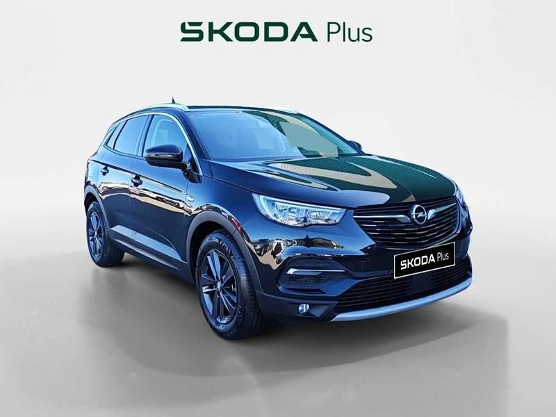 Usado Opel Grandland X Design & Tech 131 CV (96 kW) 2021 Negro SUV