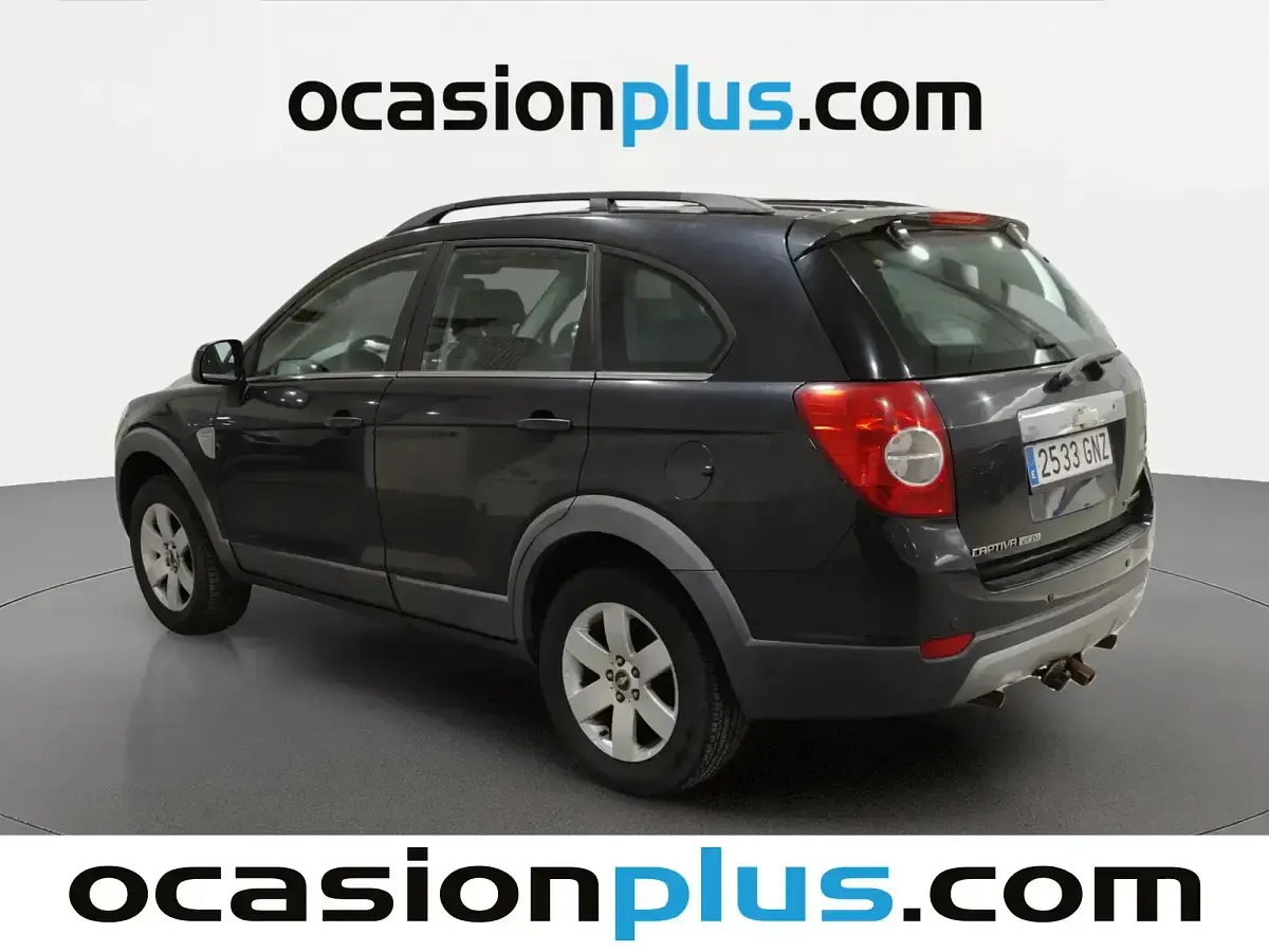 Usado Chevrolet Captiva LS 127 CV (93 kW) 2009 Negro SUV
