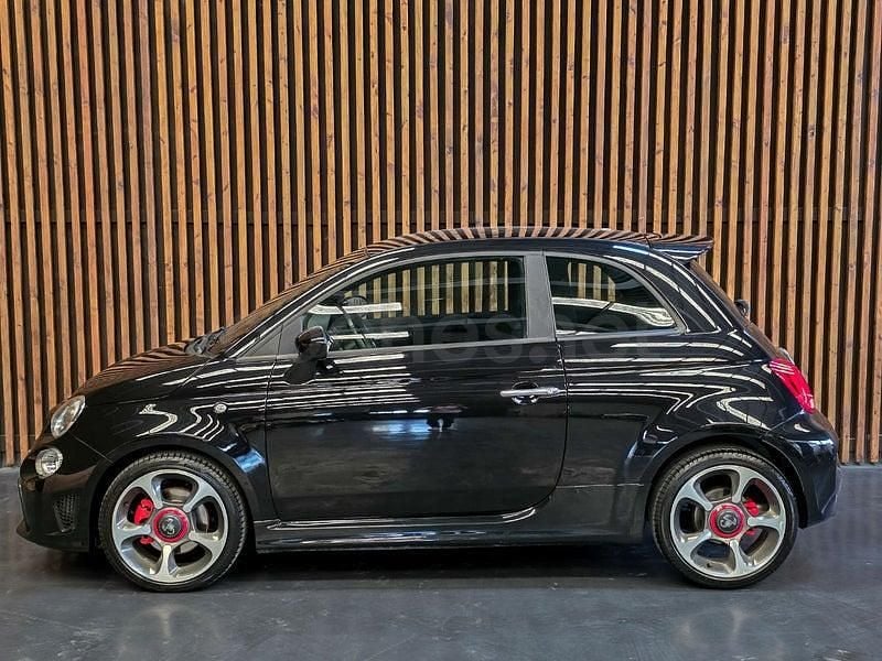 Usado Abarth 595 145 CV (106 kW) 2018 Negro Berlina
