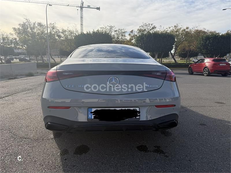 Usado Mercedes CLE300 258 CV (189 kW) 2023 Gris / plata Coupe