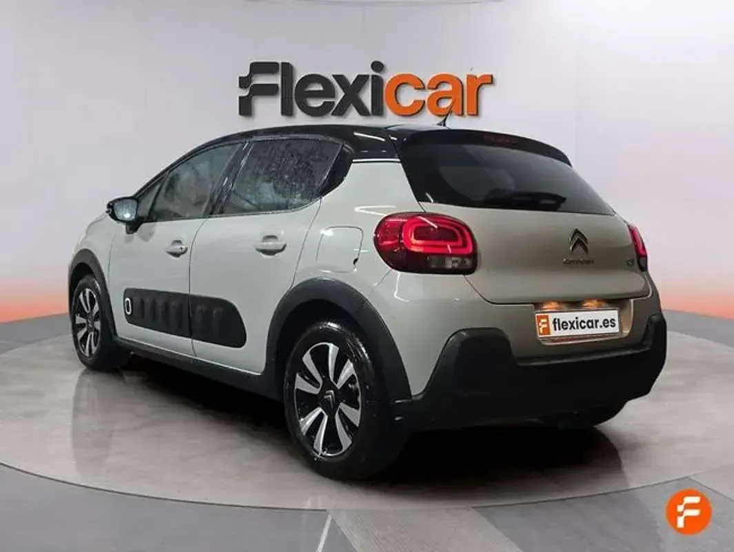 Usado Citroën C3 Feel 110 CV (80 kW) 2019 Marrón Utilitario