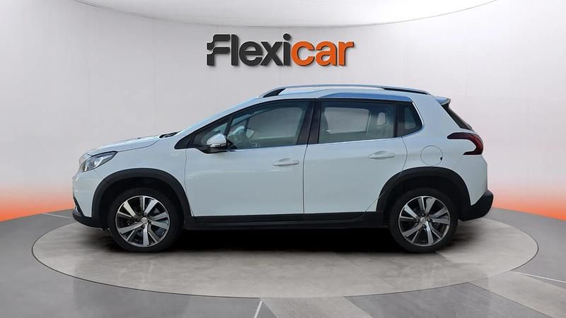 Usado Peugeot 2008 101 CV (74 kW) 2018 Blanco SUV