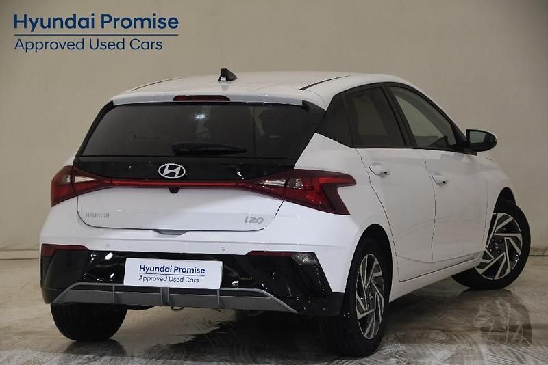 Usado Hyundai i20 99 CV (72 kW) 2025 Utilitario