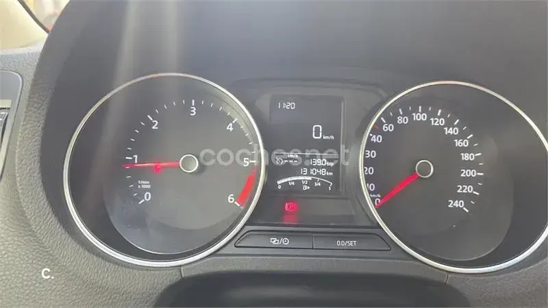 Usado VW Polo Advance 90 CV (66 kW) 2014 Blanco Berlina
