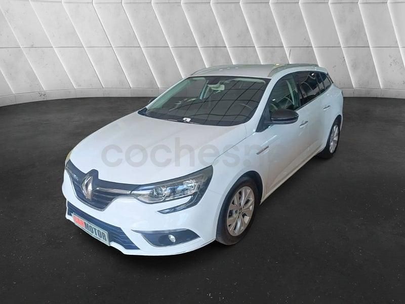Usado Renault Mégane GrandTour Business 115 CV (84 kW) 2019 Blanco Familiar