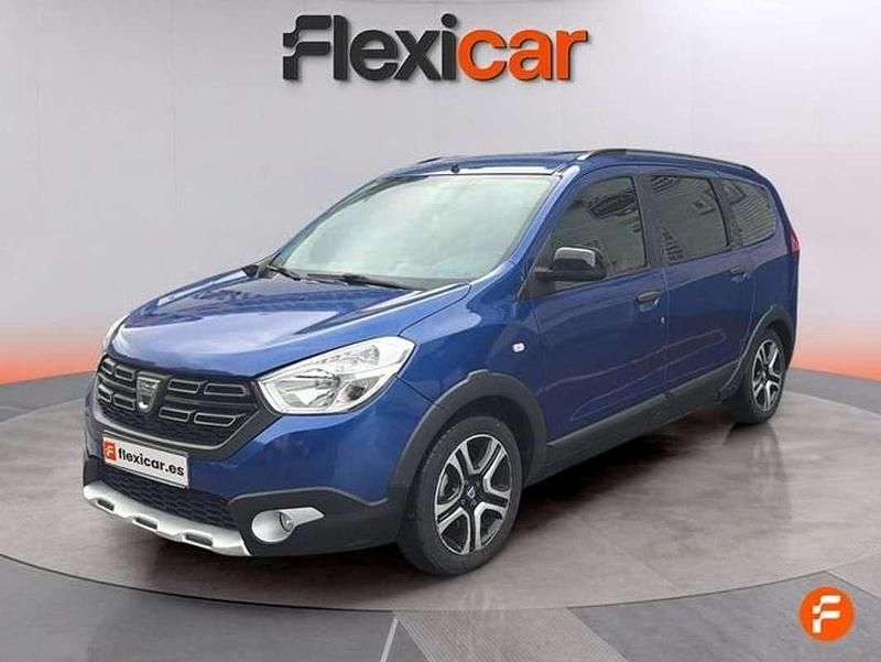 Usado Dacia Lodgy Comfort 131 CV (96 kW) 2020 Azul Monovolumen