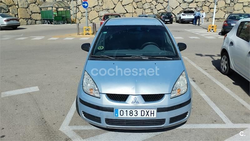 Gris / plata Usado 2006 Mitsubishi Colt Instyle Monovolumen | 1900 € - Imagen 1/4