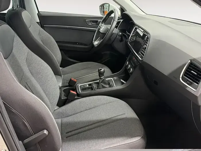 Usado Seat Ateca Style 150 CV (110 kW) 2025 Blanco SUV