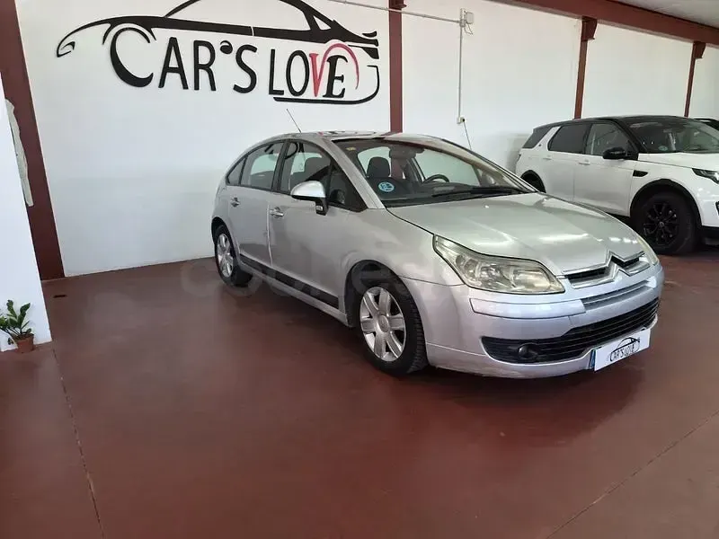 Usado Citroën C4 90 CV (66 kW) 2006 Gris / plata Berlina