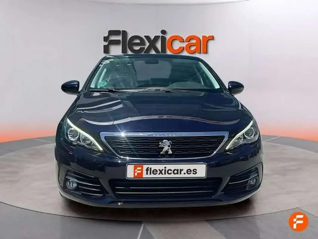Usado Peugeot 308 Style 131 CV (96 kW) 2020 Azul Berlina