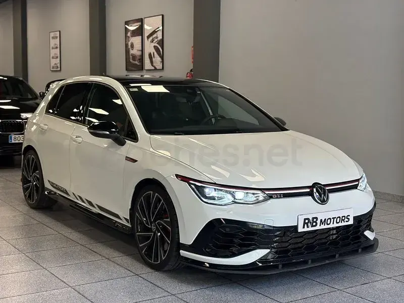 Usado VW Golf VII GTI Clubsport 301 CV (221 kW) 2021 Blanco Utilitario