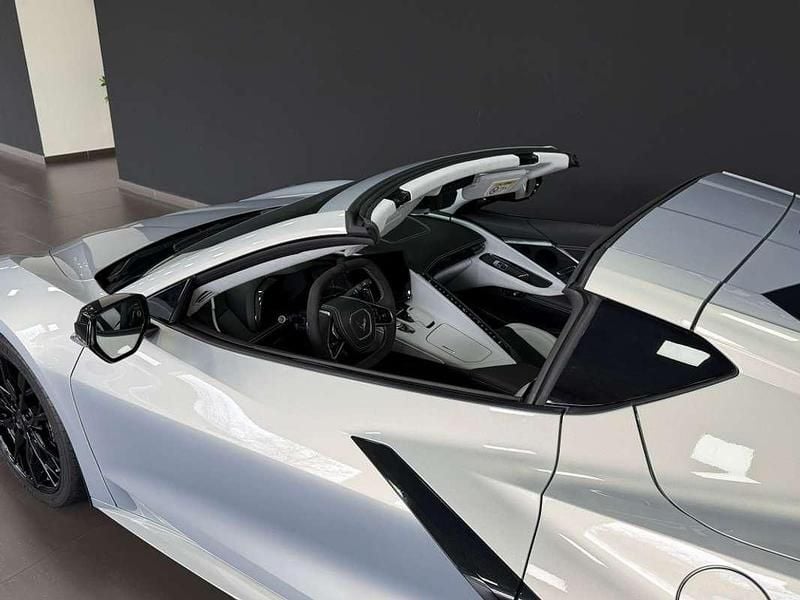 Usado Chevrolet Corvette Stingray 502 CV (369 kW) 2024 Plateado Coupe