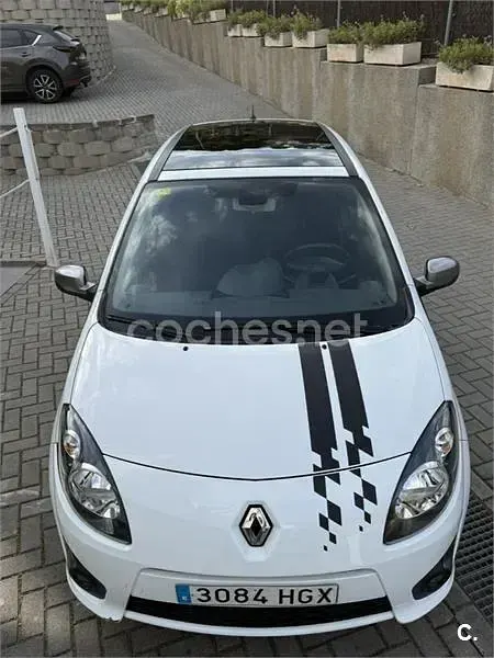 Usado Renault Twingo Evolution 75 CV (55 kW) 2011 Blanco Utilitario