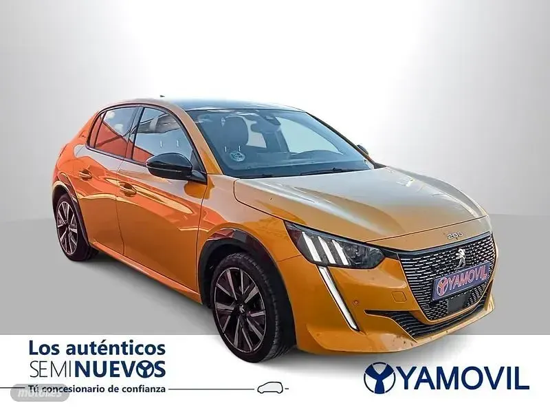 Usado Peugeot 208 GT-line 100 CV (73 kW) 2020 Utilitario