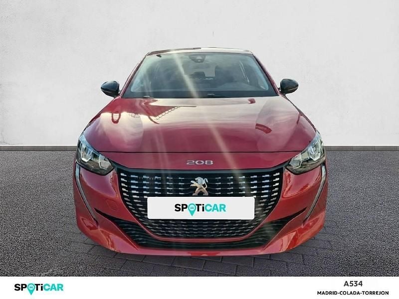 Usado Peugeot 208 Active 100 CV (73 kW) 2022 Rojo Utilitario
