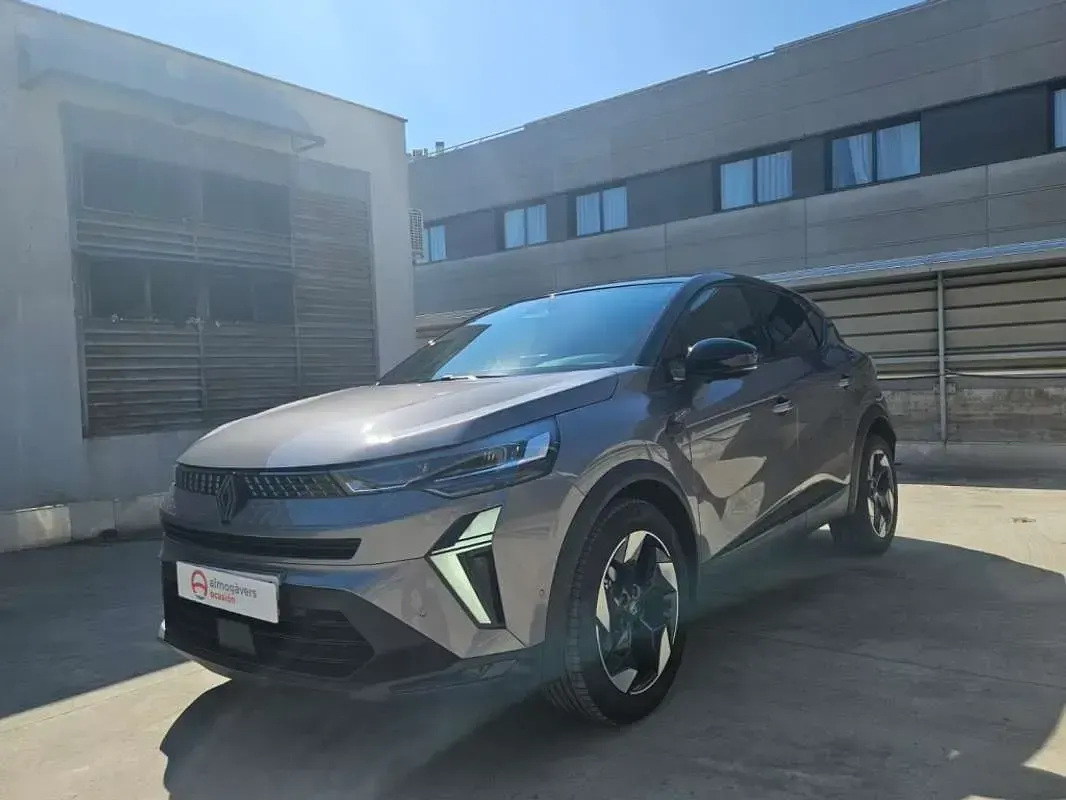Usado Renault Captur Techno 140 CV (102 kW) 2025 Gris SUV